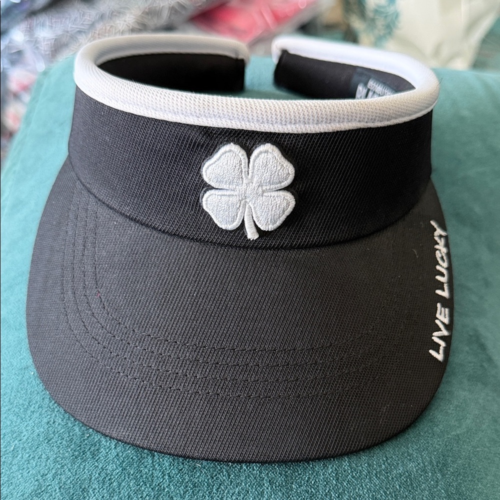 Live Lucky Black Visor with White Clover